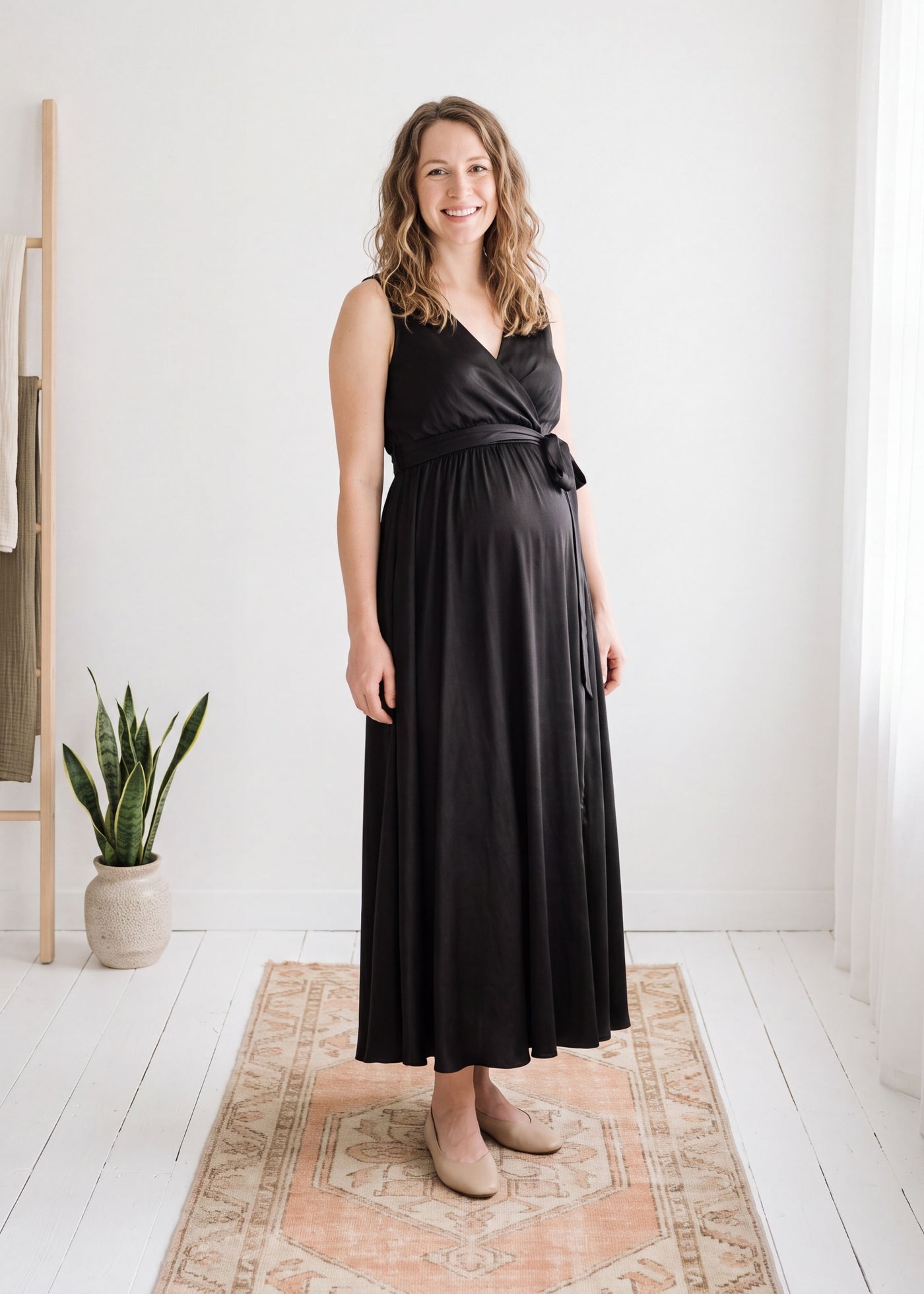 Adjustable Sleeveless Nursing Wrap Dress