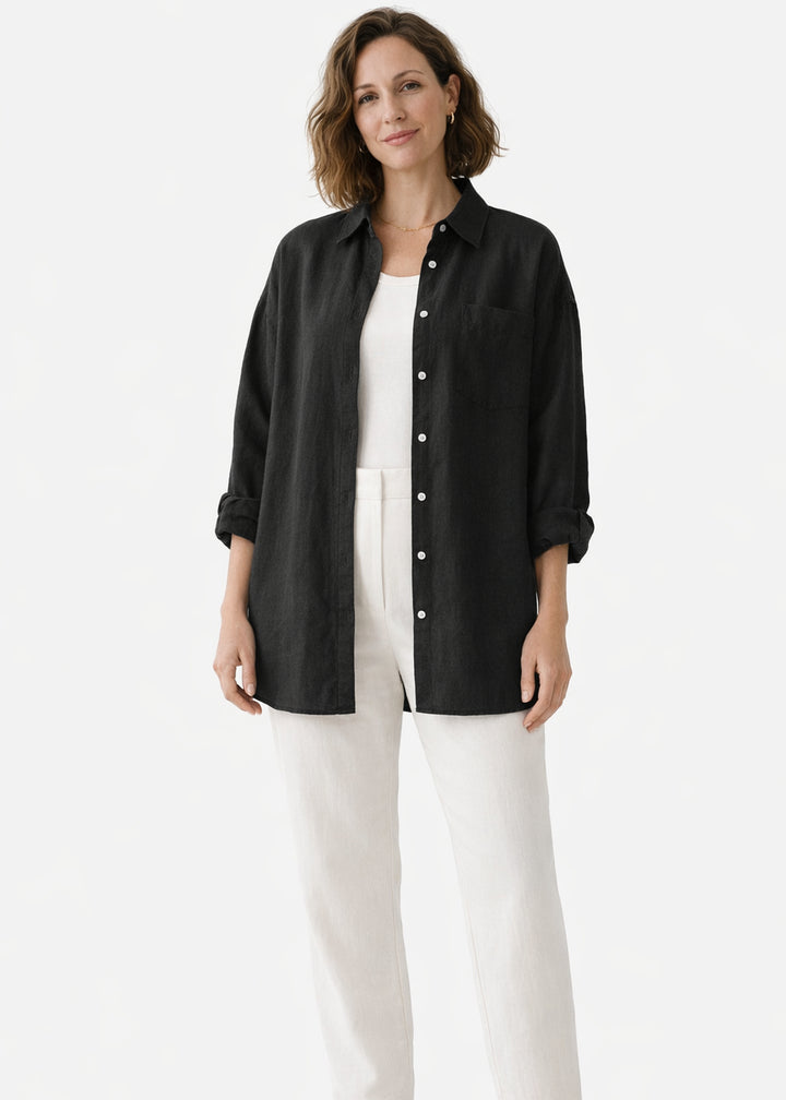 Oversized Boyfriend Linen Button-Down Shirt in Linen in Black — on model