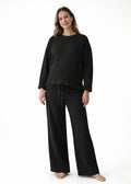 Waffle-Texture Drawstring Linen Lounge Set in Linen in Black — on model