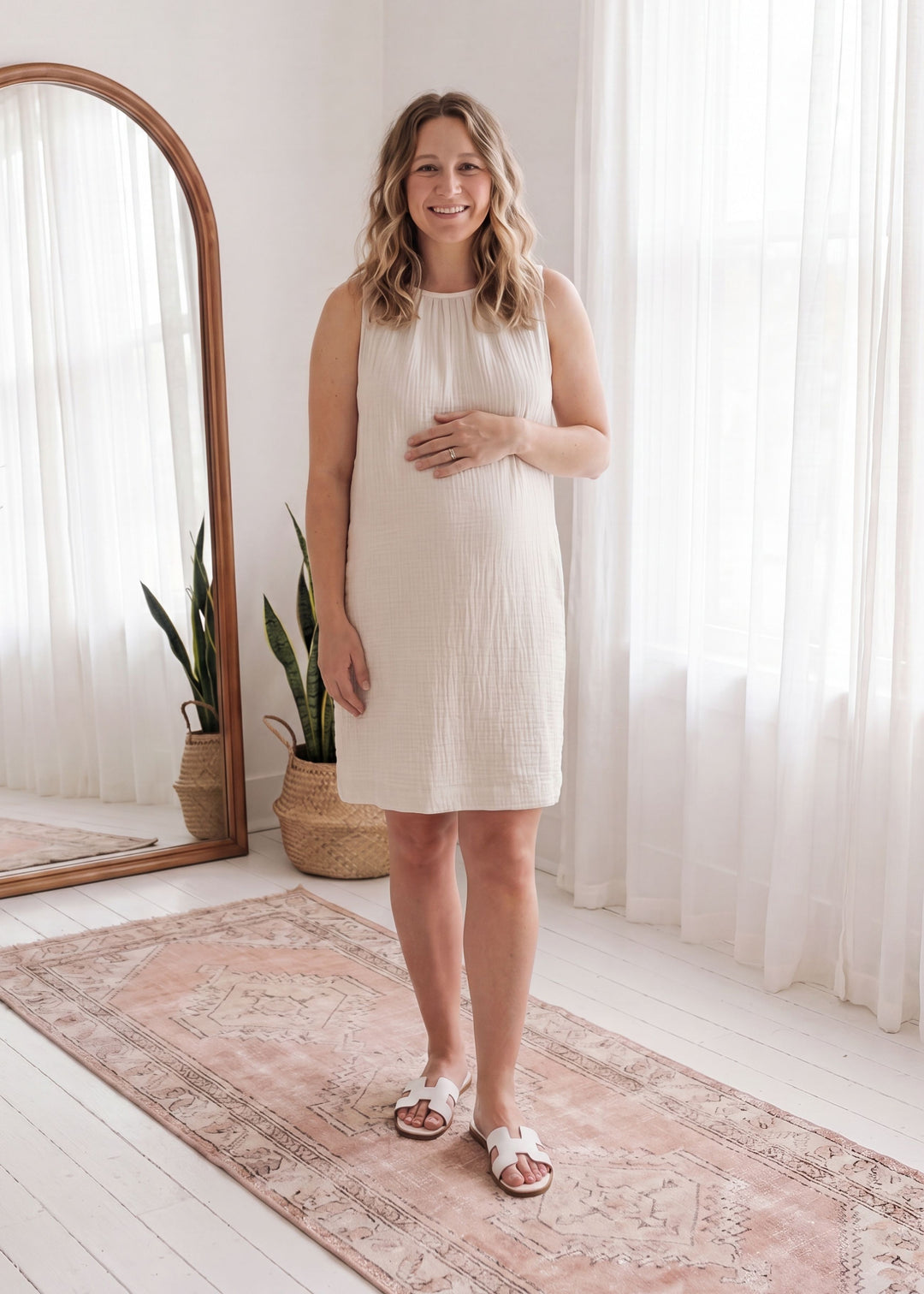 Sleeveless Shift Dress in Cotton