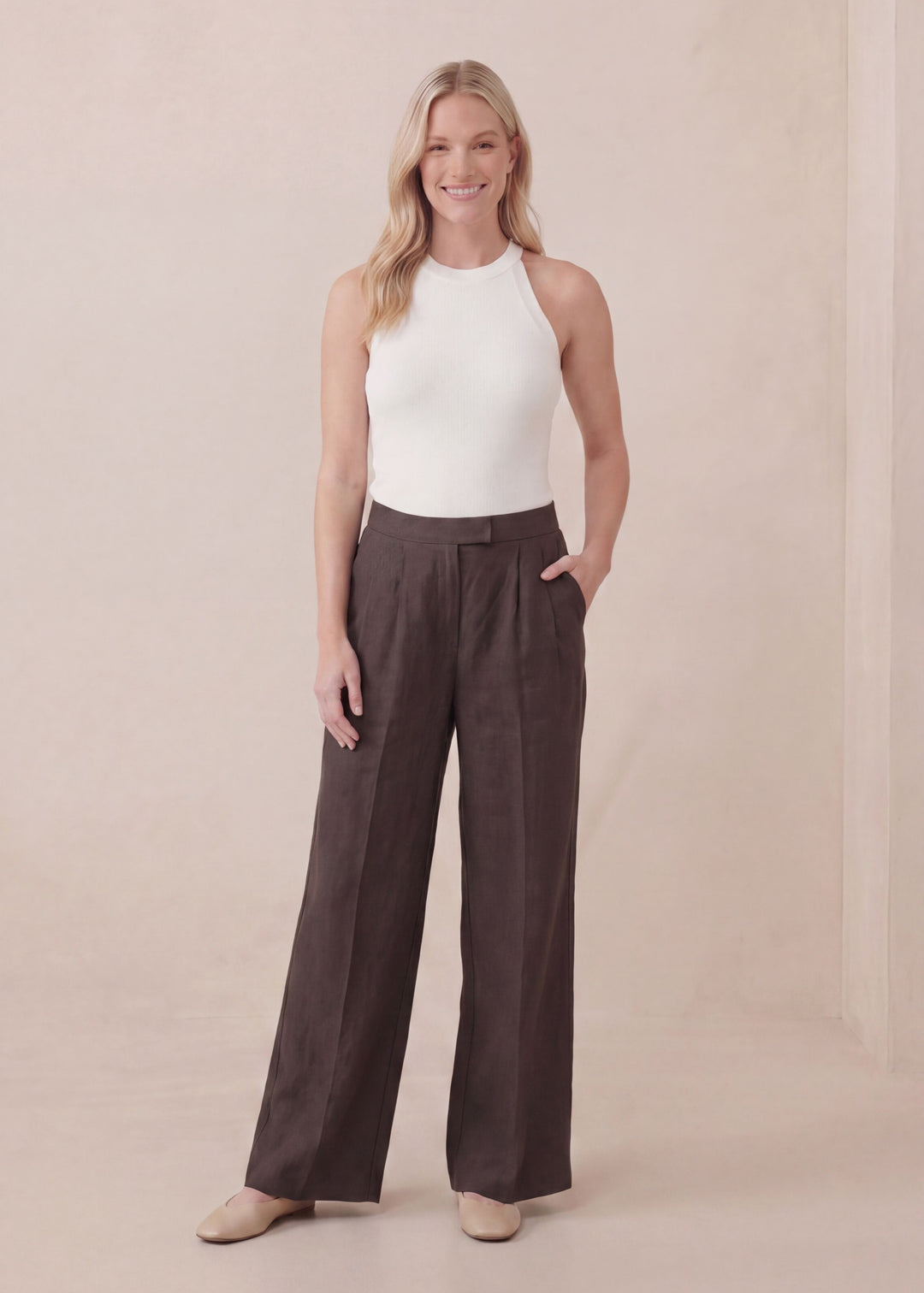 Tailored Wide Leg Pant in Linen