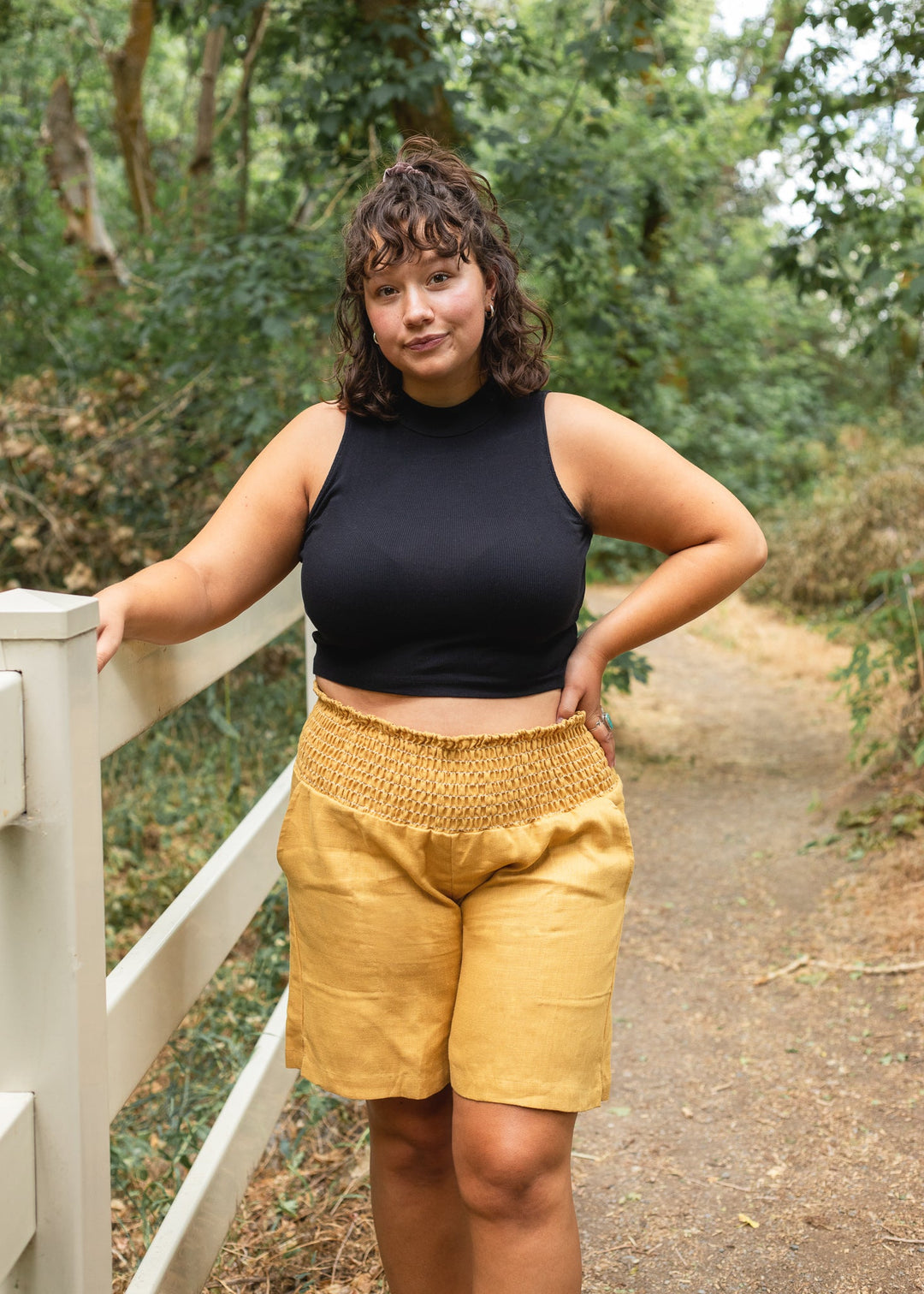 Smocked Linen Transitional Shorts - XS / Gold - Shorts