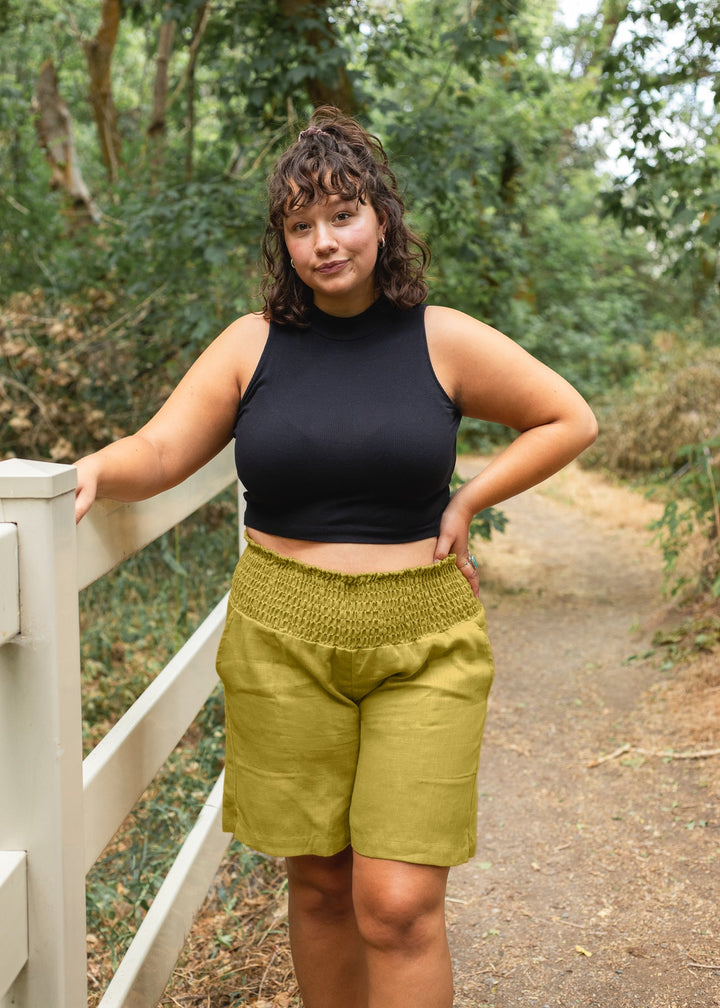 Smocked Linen Transitional Shorts - XS / Golden Olive - Shorts